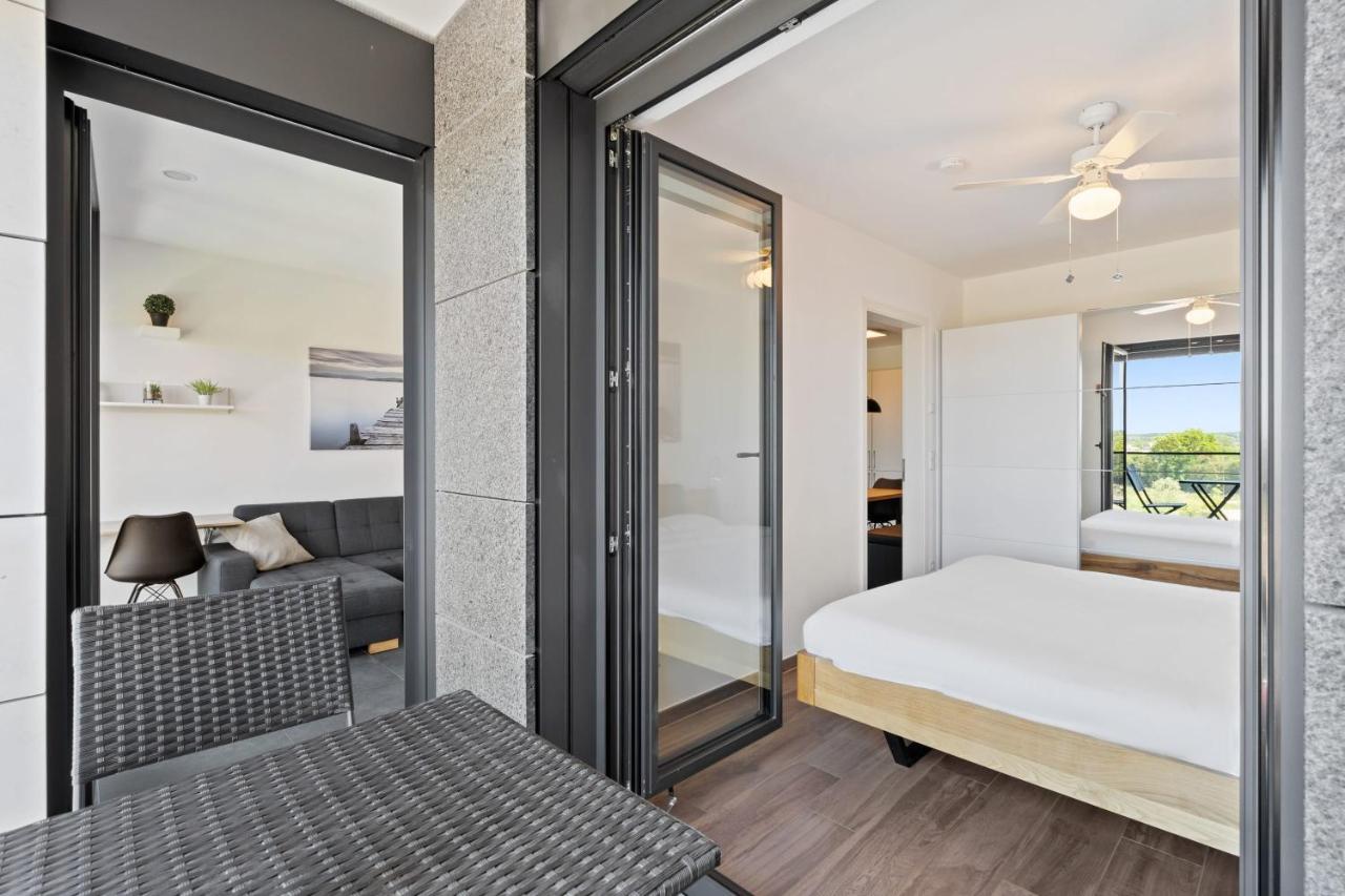Cloche D'Or Proximity - Sleek Urban Space Luxemburg Exterior foto